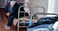 Бишкекте жаңы жылдык эс алуу күндөрү туруктуу жашай турган жери жок 114 адам баш паанек жайында болду
