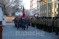 Бүгүн Куралдуу күчтөрдүн Башкы штабына күжүрмөн тууну тапшыруу салтанаты болду