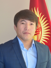 Руслан Түмөнбаев өлкөдөн сыртка чыкпоо талабы менен бошотулду