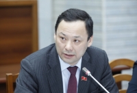 Депутат: "Баңгизаттарды көзөмөлдөө боюнча кызматты жоюу бийликтин чоң катачылыгына айланышы мүмкүн"