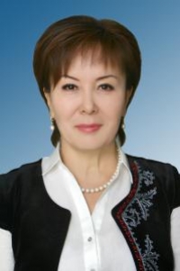 &ldquo;Өлкөдө 9 миң сом айлык жок&rdquo; деген депутат мугалимдерден жана дарыгерлерден кечирим сурады