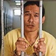 ЖЫЛНААМА, 25-ОКТЯБРЬ: 2006-жылы бразилиялык педофил-маньяк Франсиско дас Шагасты өмүр бою эркинен ажыратуу боюнча соттун алгачкы өкүмү чыккан