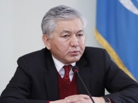 КСДПнын лидери өкмөт башчысы ордунда каларын айтты