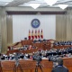 Жогорку Кеңеш коалиция түзүү үчүн түштөн кийинки ишин токтотту