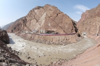 Тажикстанда дүйнөдө эң бийик таштардын үймөгүнөн салынган Рогун гидроэлектростанциясынын курулушу башталды