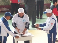 Жалал-Абад облустук ички иштер башкармалыгы милиция кызматкерлеринин арасында спорттук эстафета өткөрдү