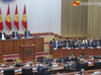 Жогорку Кеңештеги коалиция өзү түзгөн өкмөттүн курамын жактырды