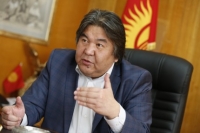 Садык Шер-Нияз Жогорку Кеңештин социалдык комитетинин төрагалыгынан кетти