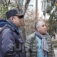 Өмүрбек Текебаев белгисиз адамдар кирген батирин көрсөттү