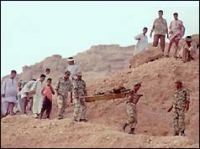 ЖЫЛНААМА, 17-НОЯБРЬ: 1997-жылы Египетте террорчулар 58 туристти жана жергиликтүү 4 тургунду өлтүрүшкөн