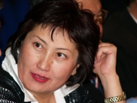 Чолпон Жакупова референдумда болгон кемчиликтерди атады