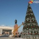 "Ала-Тоо" аянтын Жаңы жылга карата жасалгалоо кызуу жүрүп жатат (фото)