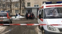 Санкт-Петербургда аял 3 айлык кызы менен 7-кабаттан секирип каза тапты