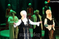 Бишкекте алгачкы жолу театрлар таймашы өтөт