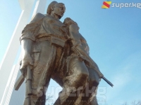 Бишкекте Ооганстандан советтик аскерлердин чыгарылгандыгынын 27 жылдыгына арналган эскерүү митинги өттү (фоторепортаж)