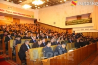 Өкмөттүн 2015-жылдагы иши жана 2016-жылкы планы Ошто талкууланды