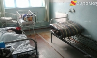 "ЭЛДИК КАБАРга" жооп: "Достук айылындагы ооруканада эски төшөктөр жок" деп билдирди оорукана өкүлү
