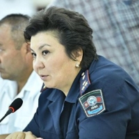 Камакка алынган Жол-патрулдук милициясынын башчысы Зумрад Жанабаева жүрөгү ооруп ооруканага түштү