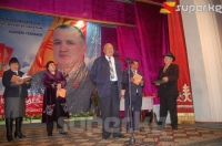 Жалал-Абадда коомдук, саясий ишмер Асилбек Текебаевдин өмүр жолун баяндаган китептин бет ачары өттү