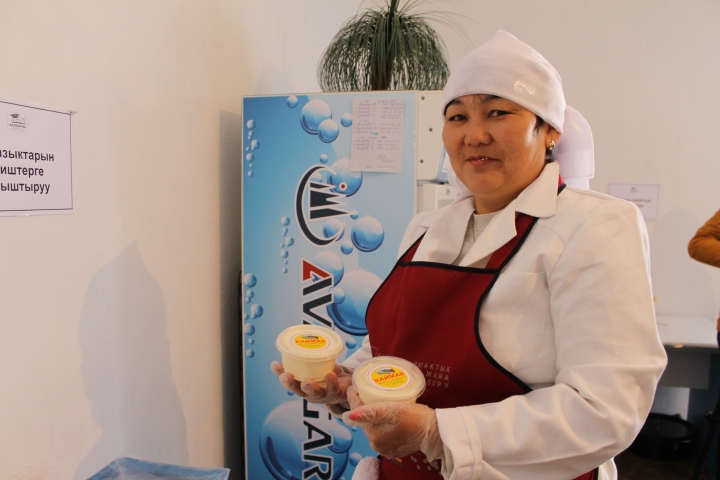 Назгүл Дүйшөмбиева