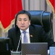 Асылбек Жээнбеков Жогорку Кеңештин төрагасы кызматынан кетти. Эми ал катардагы депутат