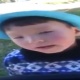 ЭЛДИК ВИДЕО: Кичинекей баланын 8 сомго ырдаганы