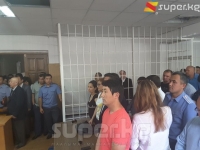 Нарымбаевди 3 жылга, Коркмазовду 1 жыл 6 айга эркинен ажыратуу боюнча өкүмдү шаардык сот күчүндө калтырды