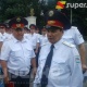 Жаңы ички иштер министри Кашкар Жунушалиев үчүн кызматкерлер гарнизондук саптык кароо өткөрүштү (фото, видео)