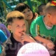 Мектеп бүтүрүүчүлөрү чогулткан стипендияларын кайрымдуулукка жумшашты (фото)
