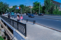 Бишкектеги Аламүдүн суусунун үстүнөн өткөн көпүрө реконструкциядан кийин ачылды