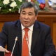 Жогорку Кеңеште депутат Момбеков менен Жээнчороев жакалашып кете жаздашты