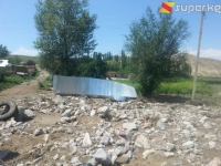 ЭЛДИК КАБАР: Кечээ жүргөн селден улам Токтогулдун Саргата айылы зыянга учурады (фото)