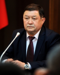 Замирбек Айдаров транспорт жана жол министри болуп дайындалды