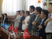 Жогорку Кеңештин депутаттары каникулга тарашты (фото)