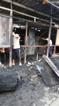 ЭЛДИК КАБАР: Кара-Суудагы эт саткан базар күйүп кетти (фото)