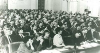 ЖЫЛНААМА, 3-ИЮЛЬ: 77 жыл мурун Фрунзеде Кыргызстан эпкиндүү колхозчуларынын I съезди ишин уланткан