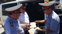 Чүйдө туристтик сезон үчүн жарандарды кабыл алуучу милициянын көчмө кабылдамасы ишке кирди (фото)