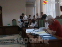 Бүгүн Жогорку Сот Азимжан Аскаровдун иши боюнча чечим чыгарат