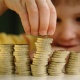 Ушул жылга жөлөк пул үчүн бюджеттен 1 миллиард 200 миллион сом каралган