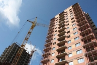Курулуп жаткан үйдүн 5-кабатынан кулап каза тапкан 2 куруучунун өлүмү боюнча кылмыш иши козголду