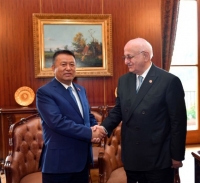 Чыныбай Турсунбеков Түркия парламентинин төрагасы Исмаил Кахраман менен жолугушту