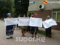 Маевка айылындагы дыйкандарга жол жээгинде соода кылууга уруксат берилди