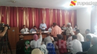 Тоң районундагы Кара-Коо айылынын тургундары депутаттар менен жолугушууда пенсиялык камсыздоо, таза суу көйгөйлөрүн көтөрүштү