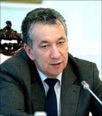 Фарид Ниязов, президенттик аппараттын жетекчиси: &ldquo;Сунушталып жаткан өзгөртүүлөр дал ошол "гитлерлерге" жана башка каалагандай диктаторлорго каршы багытталган&rdquo;