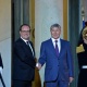 Алмазбек Атамбаев Франциянын президенти Франсуа Олландды туулган күнү менен куттуктады