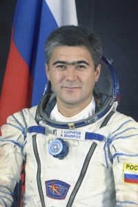 ЖЫЛНААМА, 24-АВГУСТ: Кыргыз Республикасынын алгачкы космонавты Салижан Шарипов 52 жашка толду