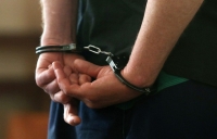 Бишкекте баңгизатты мыйзамсыз сактап жүргөн жаран кармалды