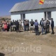 ЭЛДИК КАБАР: Ак-Талаа районунун Кара-Бүргөн айылында жаш ишкер 5 балалуу жесир аялга үй салып берди