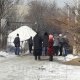 Авиакырсыктан 2 кызынан айрылган тургун бүгүн кыздарын жерге берди