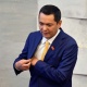 ТЕСТ: 1 күн премьер-министр болгон чиновник ким?